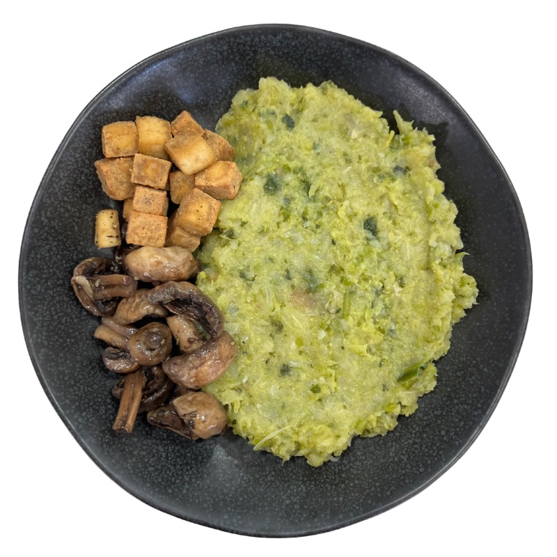 Trinchat de col, tofu y setas