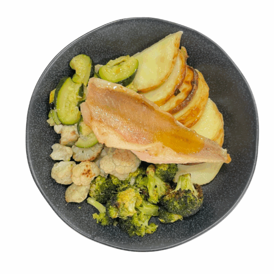 Gallineta con verduras y patatas