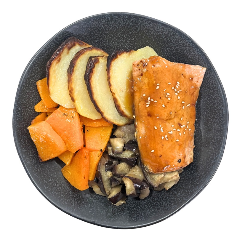 Salmón teriyaki con verduras y patata
