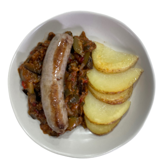 Butifarra con samfaina y patatas