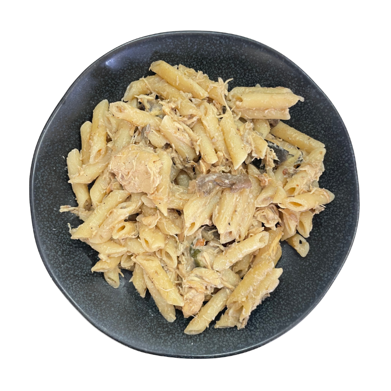 Macarrones con pollo al romero