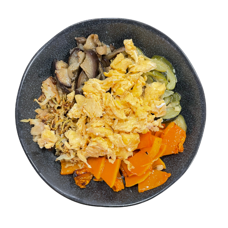 Huevo con verduras asadas
